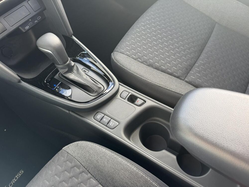 Yaris Cross 1.5 Hybrid 130 BVA Design avec Cam&eacute;ra, R&eacute;gulateur adaptatif 2026 occasion 35300 Foug&egrave;res