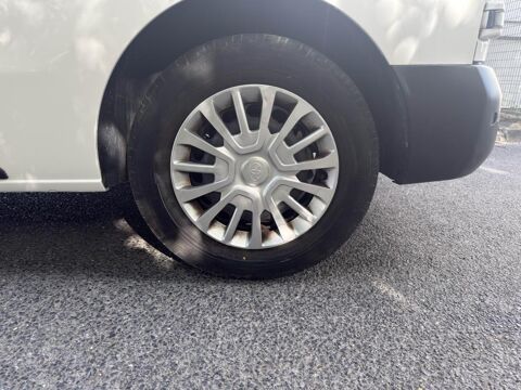 Proace 1.5 120 D-4D - Start&Stop FOURGON Fourgon Medium Start PHAS 2020 occasion 77185 Lognes