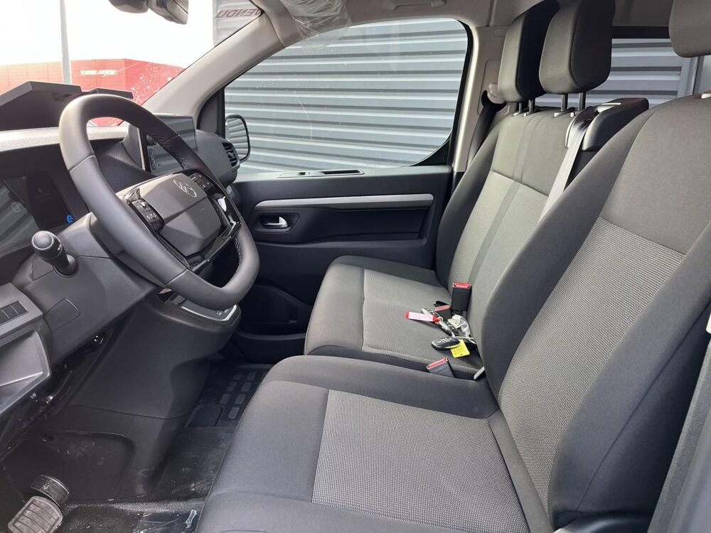 Jumpy XL CabineAppro 2.2 Diesel 180 EAT8 6pl  PremiumConnect  Pa 2026 occasion 34190 Ganges