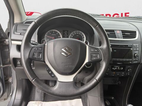 Swift 1.3 DDiS toit ouvrant 2015 occasion 13400 Aubagne