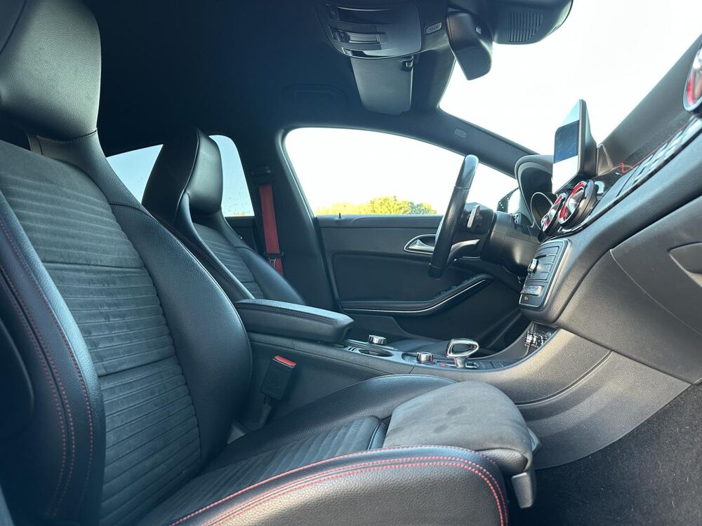 Classe CLA 45 SHOOTING BRAKE AMG 4-MATIC 381CH BV SPEEDSHIFT DCT PHASE 2016 occasion 33450 Montussan