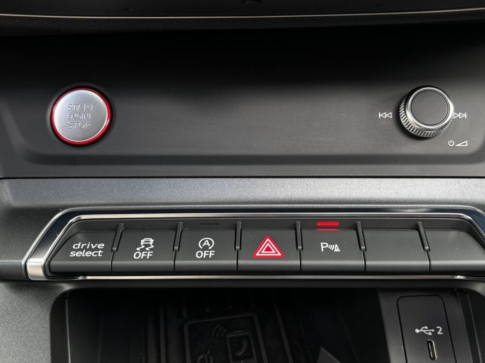RS Q3 2.5l TFSI - 400ch - Quattro - BV S-tronic - Garantie 12 mois 2020 occasion 76710 Eslettes