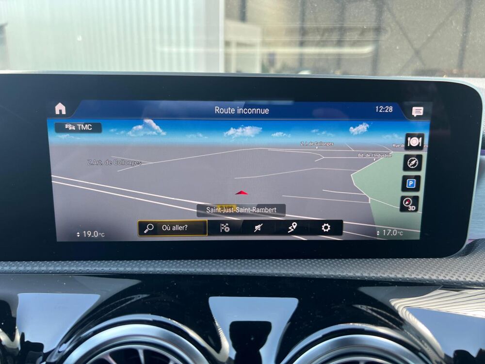 Classe A 2.0 35 306 AMG 4MATIC 7G-DCT SPEEDSHIFT BVA PANO/CAMERA/TRA 2019 occasion 42170 Saint-Just-Saint-Rambert