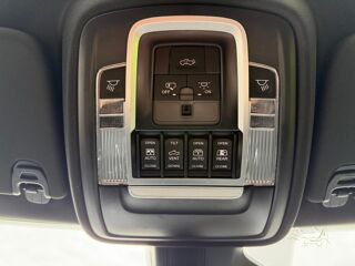 RAM 1500 CREW LAIE SPORT NIGHT EDITION 2025 occasion 91830 Le Coudray-Montceaux