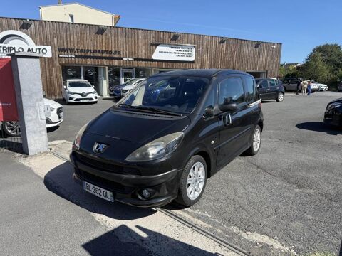 Peugeot 1007 1.6i 16V Dolce