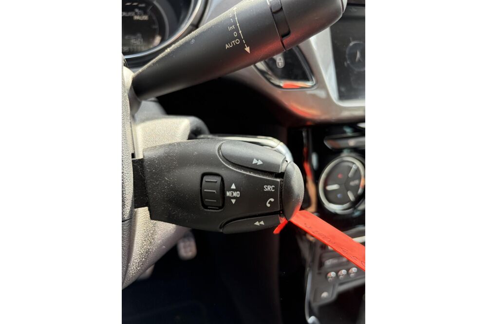 DS3 Cabrio 1.6 155 CABRIOLET Sport Chic 2013 occasion 78760 Jouars-Pontchartrain