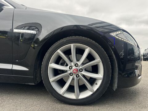 XF 2.2 D - BVA Stop/Start - Luxe Premium - GARANTIE 12 MOIS 2015 occasion 33450 Montussan