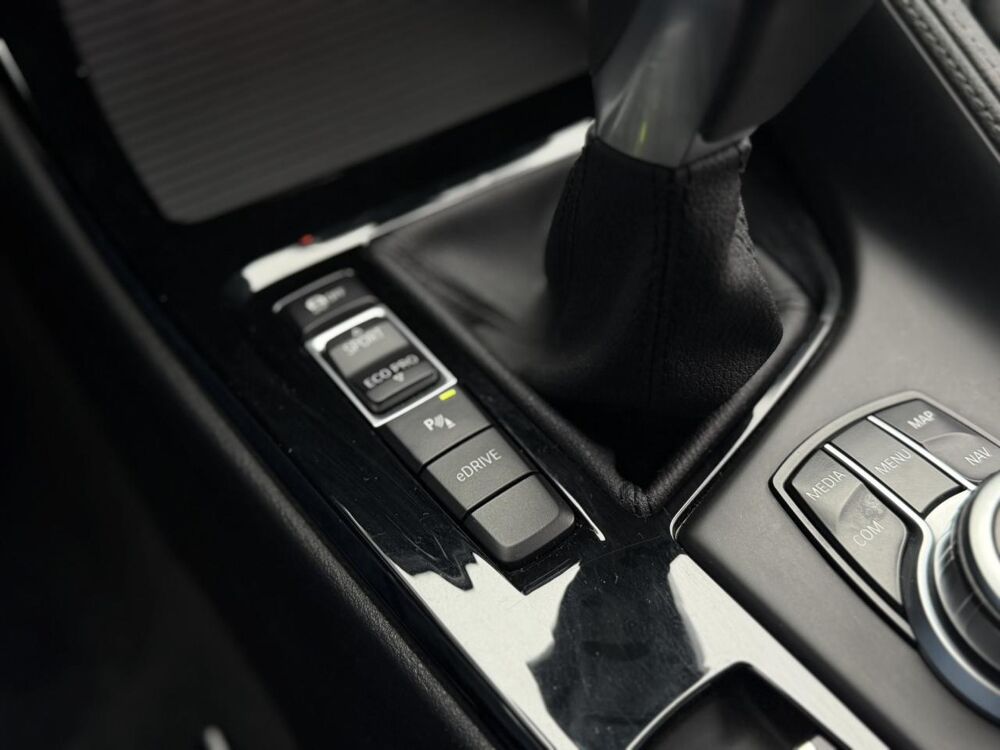 X2 (F39) xDrive 25e 220 M Sport avec GPS, Cam&eacute;ra et Hayon &eacute;lect 2021 occasion 35300 Foug&egrave;res