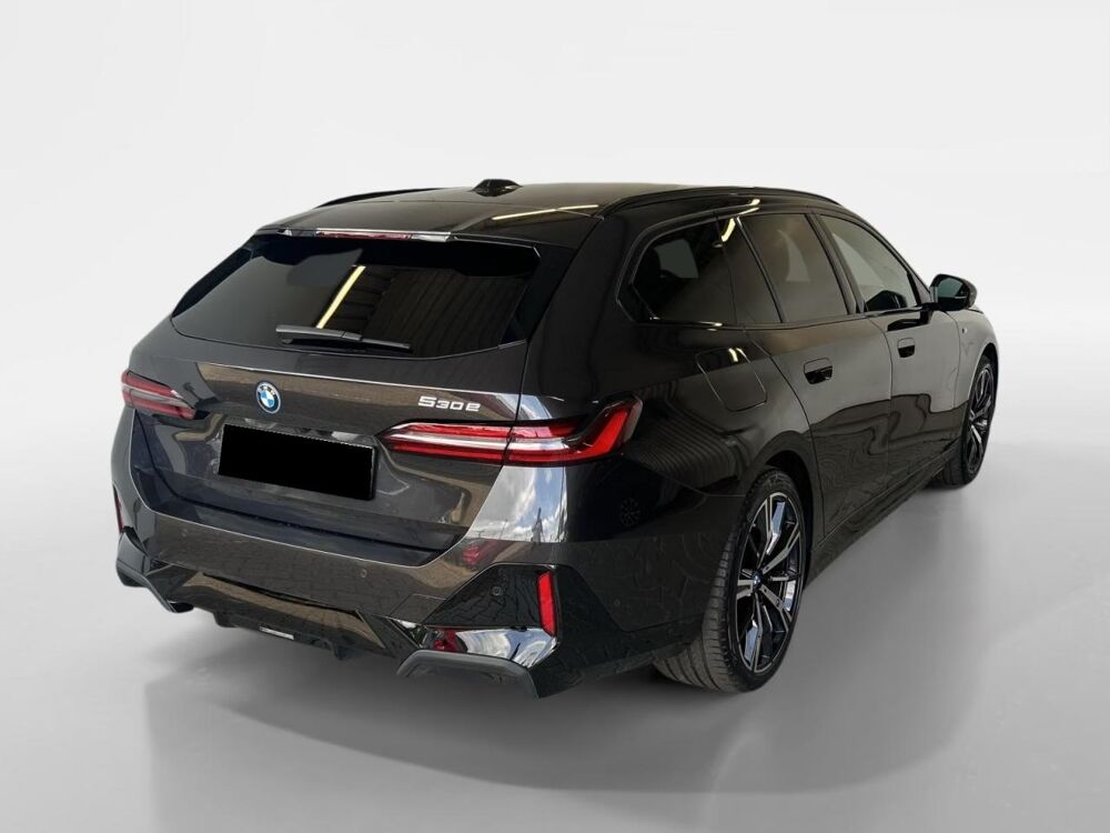 S&eacute;rie 5 530 e G61 299CV M SPORT 2025 occasion 26000 Valence