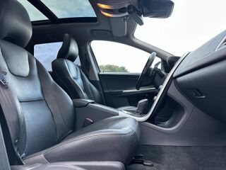 XC60 D4 AWD 181CH BVA GEARTRONIC XENIUM ENTRETIEN A JOUR - GARAN 2013 occasion 33450 Montussan
