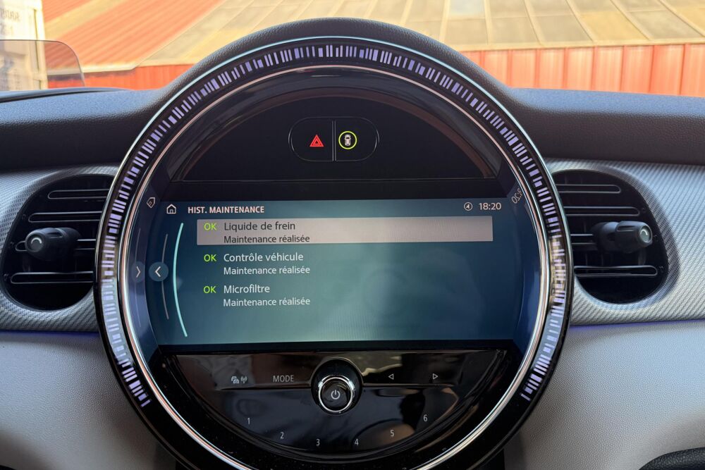 Cooper D Electric - 184 F56 LCI COUPE Cooper SE Electric - CARPLAY - 2021 occasion 78760 Jouars-Pontchartrain