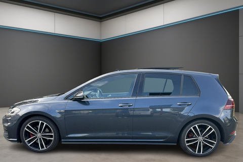 Golf 2.0-GTD - 184 - BV DSG 7-TOIT OUVRANT PANORAMIQUE-CAMERA DE 2017 occasion 78760 Jouars-Pontchartrain