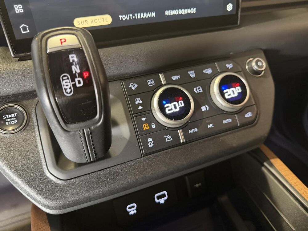 Defender 2.0 P400e X-Dynamic HSE 2022 occasion 38330 Montbonnot-Saint-Martin