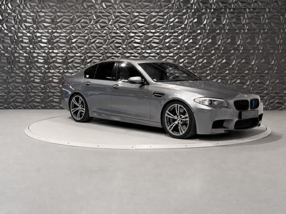 S&eacute;rie 5 M5 - BV DKG Drivelogic BERLINE F10 M5 PHASE 1 2012 occasion 78680 &Eacute;p&ocirc;ne