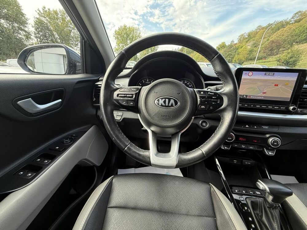 Stonic 1.0 T-GDI MHEV - 120 - BV DCT Premium GPS + CAMERA AR + CLI 2021 occasion 19100 Brive-la-Gaillarde