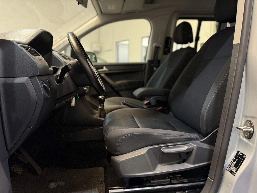 Caddy Maxi 2.0 TDI 102CH 7pl Trendline - GARANTIE 12 MOIS 2019 occasion 94360 Bry-sur-Marne
