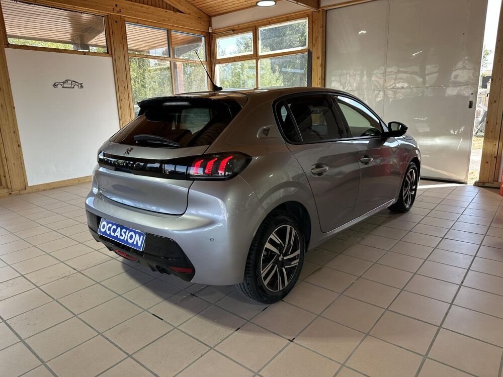 208 1.5 100ch Roadtrip Suivi Peugeot Camera 360 &deg; Carplay Cockp 2022 occasion 33700 M&eacute;rignac