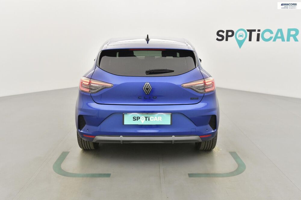 Clio V Clio E-Tech full hybrid 145 ch GSR2 Esprit Alpine occasion 17130 Montendre