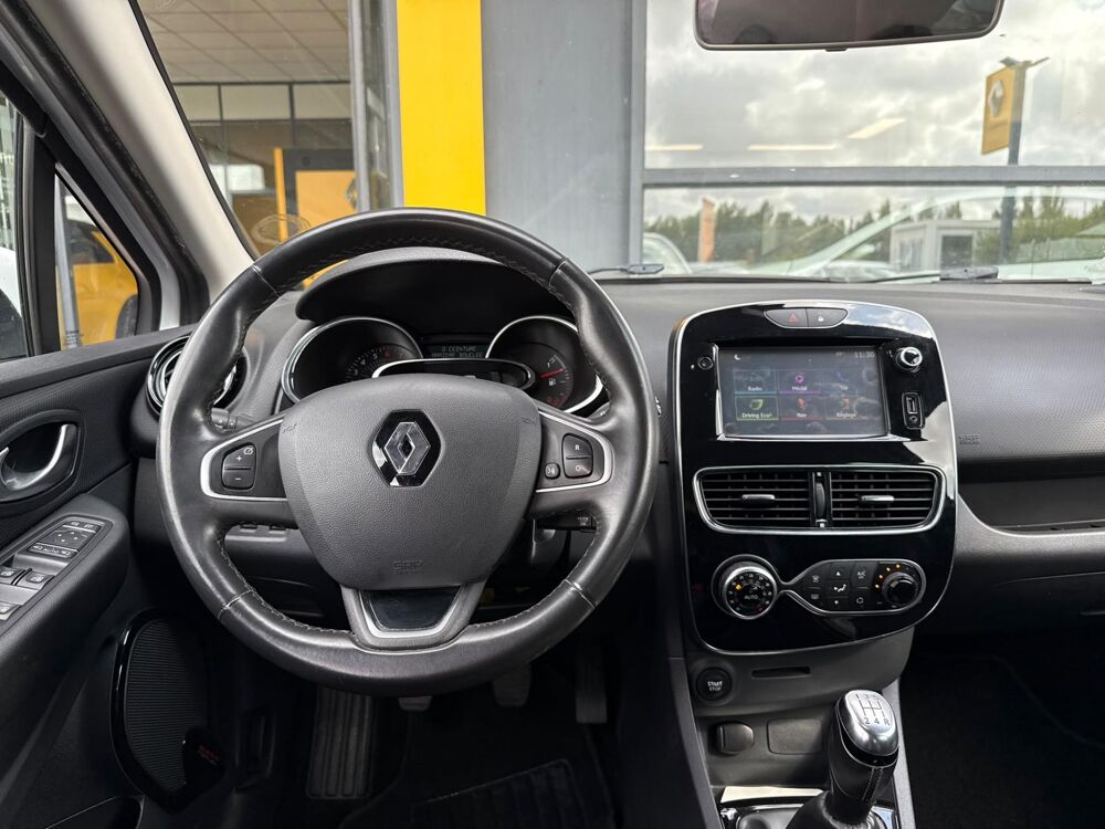 Clio IV 0.9 Energy TCe 90 Intens, 10990? ou 233,48? par mois pend 2016 occasion 31660 Bessi&egrave;res