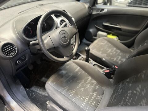 Corsa 1.2i Twinport D BERLINE Graphite PHASE 2 2014 occasion 94360 Bry-sur-Marne