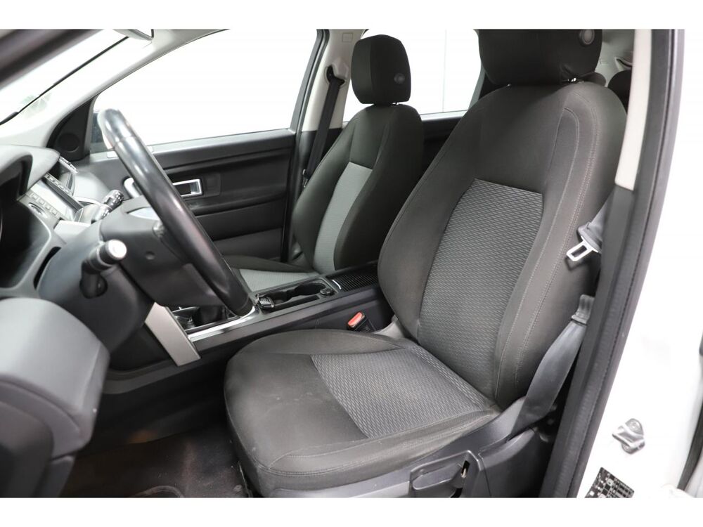 Discovery 2.0 TD4 180 - BVA 7 Places 2018 occasion 06550 La Roquette-sur-Siagne