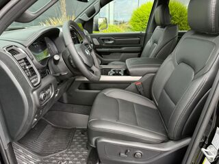 RAM 1500 CREW CAB SPORT NIGHT EDITION V8 2026 occasion 91830 Le Coudray-Montceaux
