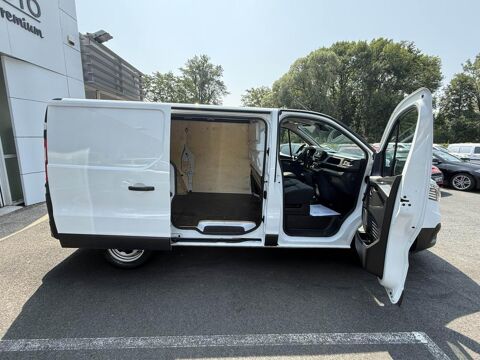 Trafic L1H1 2800 Kg 2.0 Blue dCi - 130 Fourgon Confort L1H1 TVA REC 2023 occasion 19100 Brive-la-Gaillarde