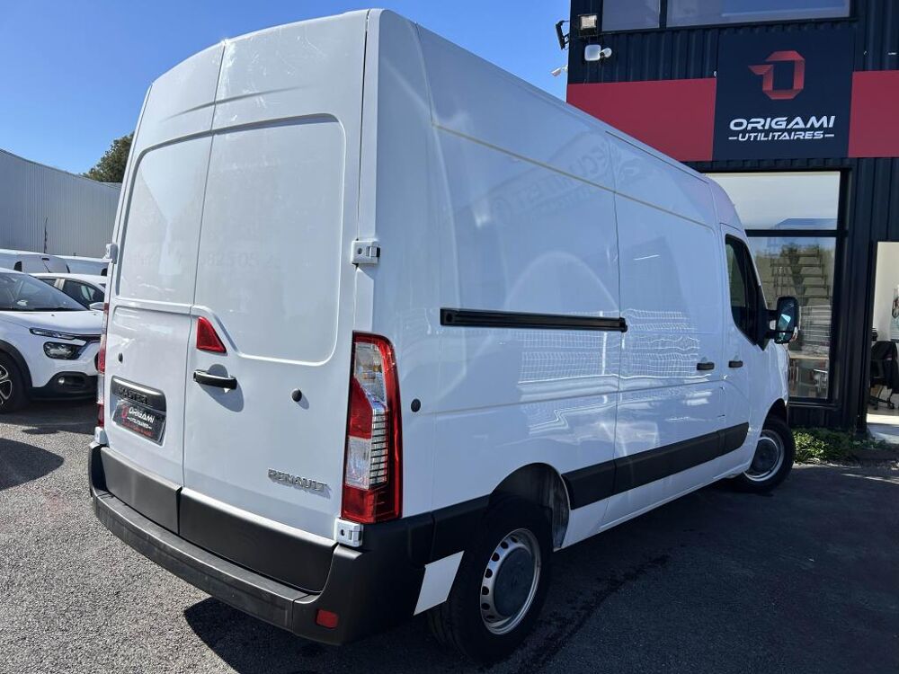 Master L2H2 F3300 CONFORT 2.3 BLUE DCI 135ch 2022 occasion 44700 Orvault