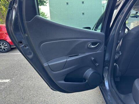 Clio 1.2i 16V - 75 IV BERLINE Limited PHASE 2 2018 occasion 77185 Lognes