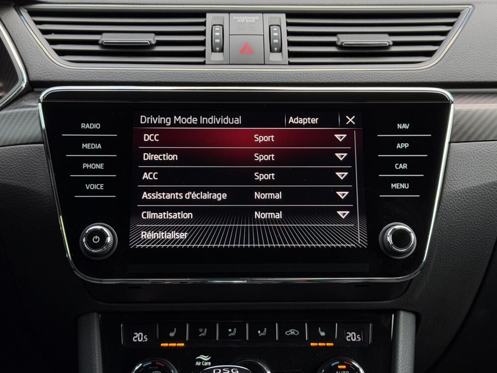 Superb Sportline TSI PHEV Hyrbide recharg 218 DSG 1&egrave;re Main Attel 2020 occasion 67440 Marmoutier