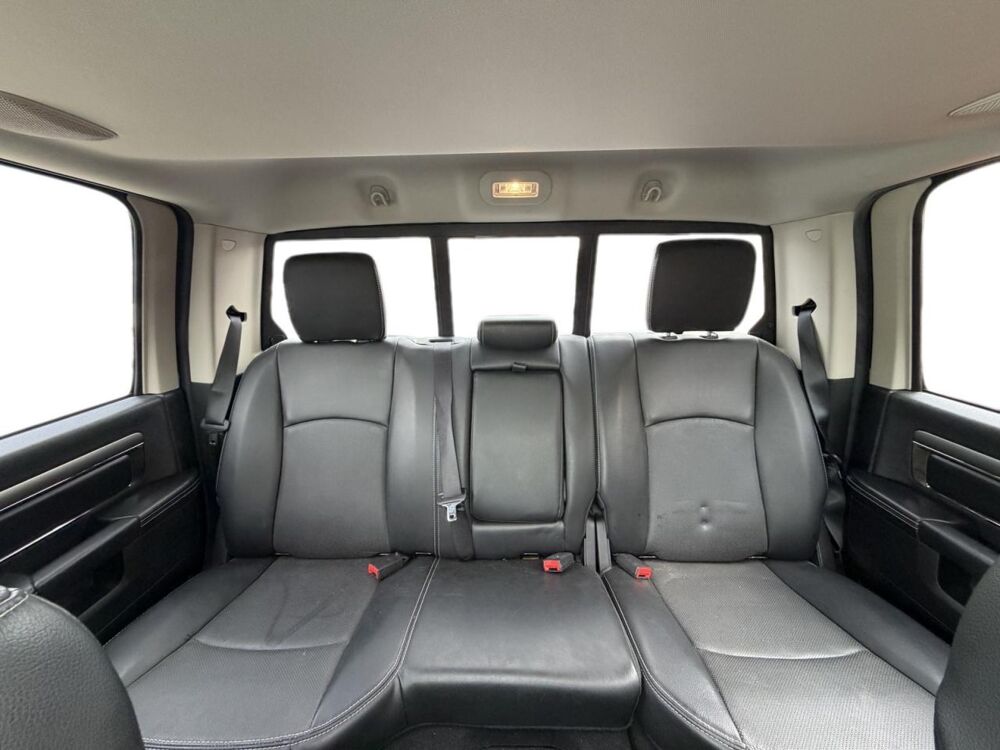 RAM DODGE 1500 SPORT 5.7 - BVA 2013 occasion 78780 MAURECOURT