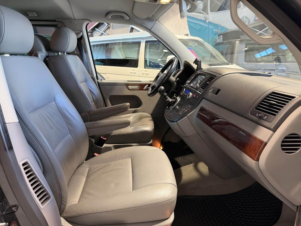 MULTIVAN T5 2.5 TDI 174 HIGHLINE 4MOTION 7P 2005 occasion 26000 VALENCE