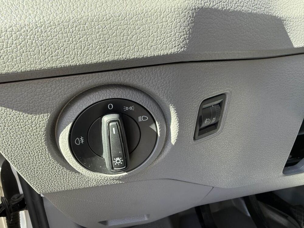 Crafter L3H3 2.0 TDI - 140 FOURGON Van Business TVA RECUPERABLE + GP 2022 occasion 19100 Brive-la-Gaillarde