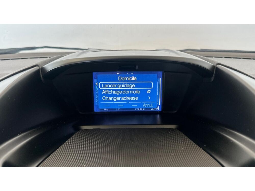 Kuga 2.0 TDCi 180 ch 4x4 BVA Titanium - ATTELAGE - TOIT OUVRANT - 2014 occasion 17600 Saujon