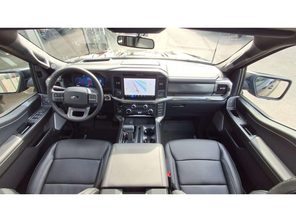 Divers Supercrew LARIAT Black Package V8 5.0L 2025 occasion 91830 Le Coudray-Montceaux
