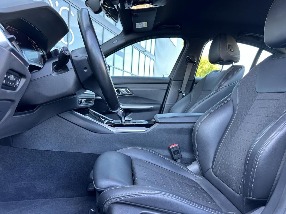 S&eacute;rie 3 18D 150CH BVA8 MHEV HYBRID EDITION SPORT CARPLAY ENTRETIEN B 2020 occasion 33450 Montussan