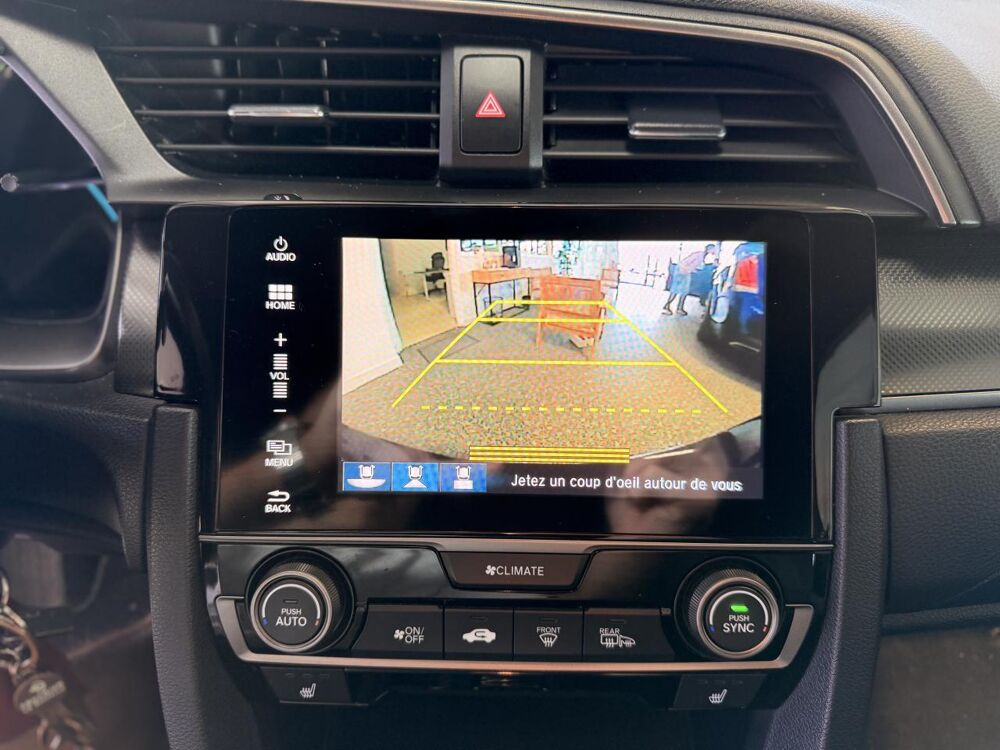Civic 1.6 IDTEC 120 ch EXECUTIVE BVA - Garantie 12 mois 2019 occasion 16000 Angoul&ecirc;me