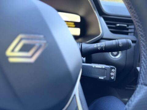 Symbioz TECHNO - 1.6 E-Tech Hybride - 145CH - CAM - CARPLAY - ACC - 2025 occasion 13760 Saint-Cannat