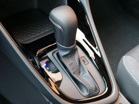Yaris IV HYBRID 116H DESIGN - BV e-CVT 2025 occasion 77090 Coll&eacute;gien