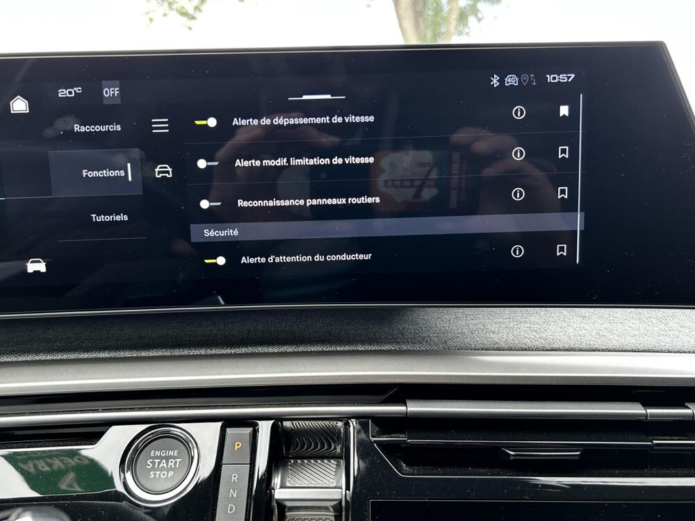 3008 1.2i Hybrid 145 GT e-DCS6  GPS  DriveAssist  Camera360 2026 occasion 34190 Ganges