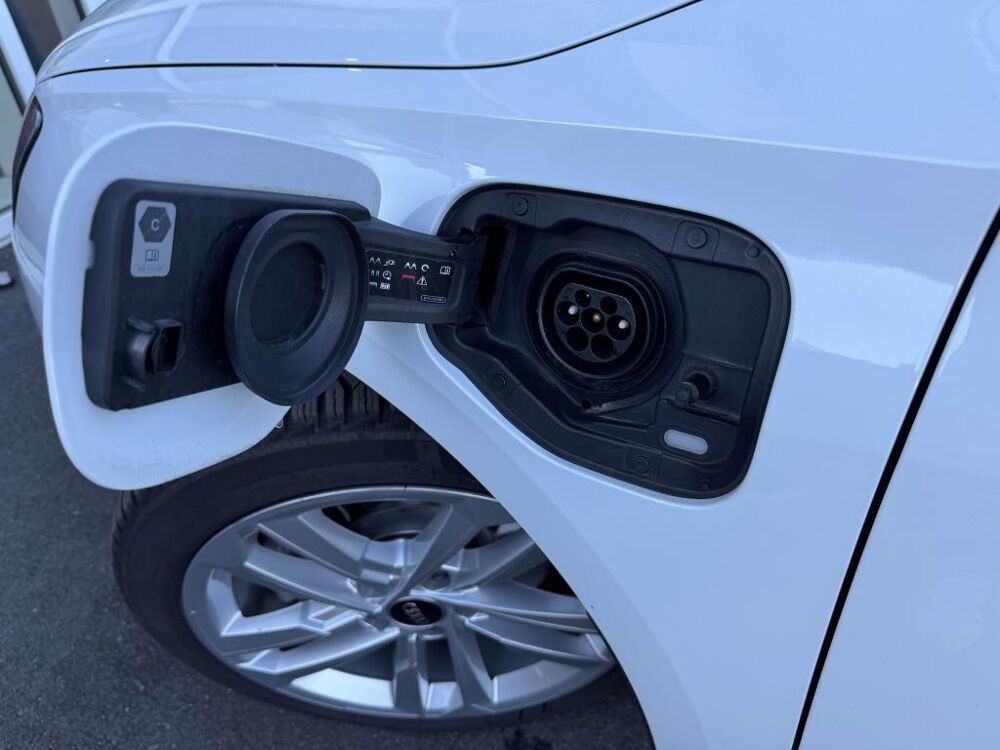 A3 SPORTBACK BUSINESS LINE 40 TFSI E - 204ch S-Tronic 6 2022 occasion 44700 Orvault