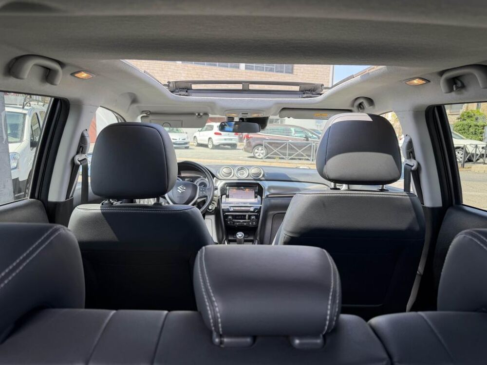 Vitara 1.0 Boosterjet Privil&egrave;ge gps + clim + camera AR 2019 occasion 19100 Brive-la-Gaillarde
