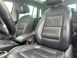 Tiguan 2.0 16V TDI BlueMotion - 140 -DSG7 Carat 4Motion PHASE 2- S 2014 occasion 33450 Montussan