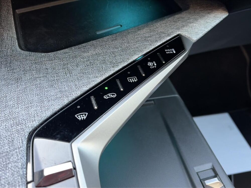 3008 1.2 hybrid 145 gt e-dcs6 2025 occasion 54520 Laxou