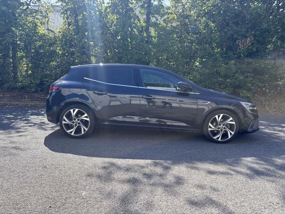 M&eacute;gane 1.3 TCe - 140 - BV EDC - FAP 2021N IV BERLINE R.S. L 2021 occasion 77185 Lognes
