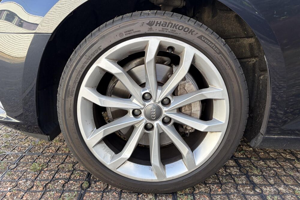A4 Audi Avant 2.0 TDI 190 Quattro S tronic 7 Toit ouvrant Cam&eacute;r 2016 occasion 78760 Jouars-Pontchartrain