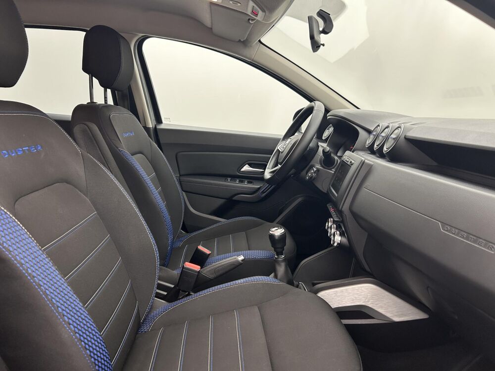Duster 1.5 Blue dCi 115ch - finition 15 ANS - GARANTIE 12 MOIS 2021 occasion 33130 B&egrave;gles