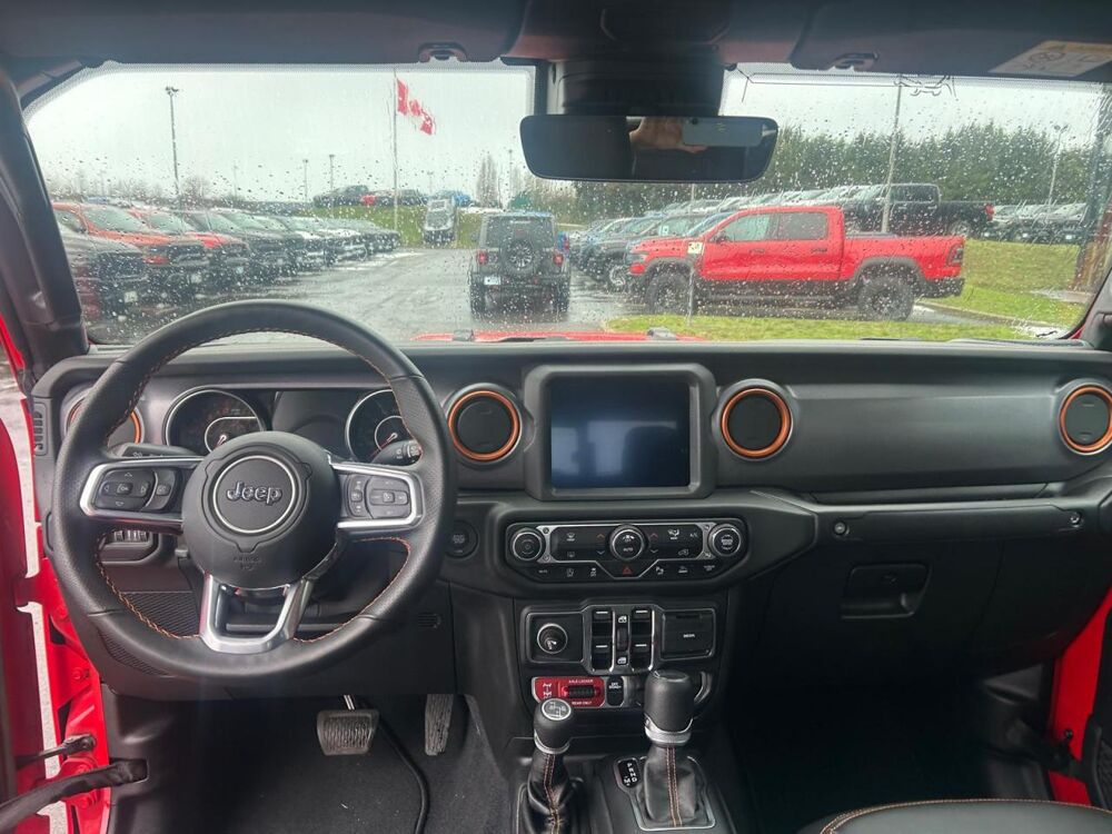 Divers Crew cab MOJAVE V6 3.6L Pentastar 2021 occasion 91830 Le Coudray-Montceaux