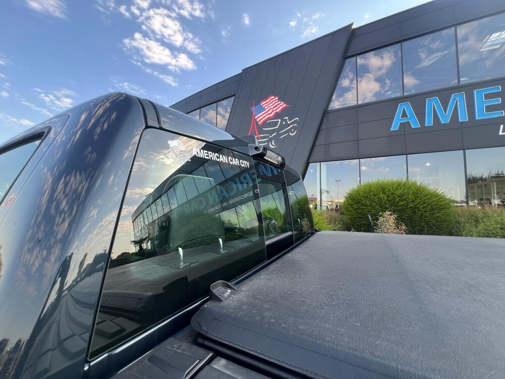 RAM 1500 CREW LIMITED NIGHT EDITION BOX HAYON MULTI V8 5,7L 2026 occasion 91830 Le Coudray-Montceaux