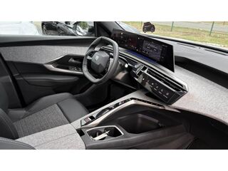 3008 1.2i Hybrid 145 e-DCS6 Allure +PK PANORAMIC NAVIGATION 2025 occasion 81580 Soual